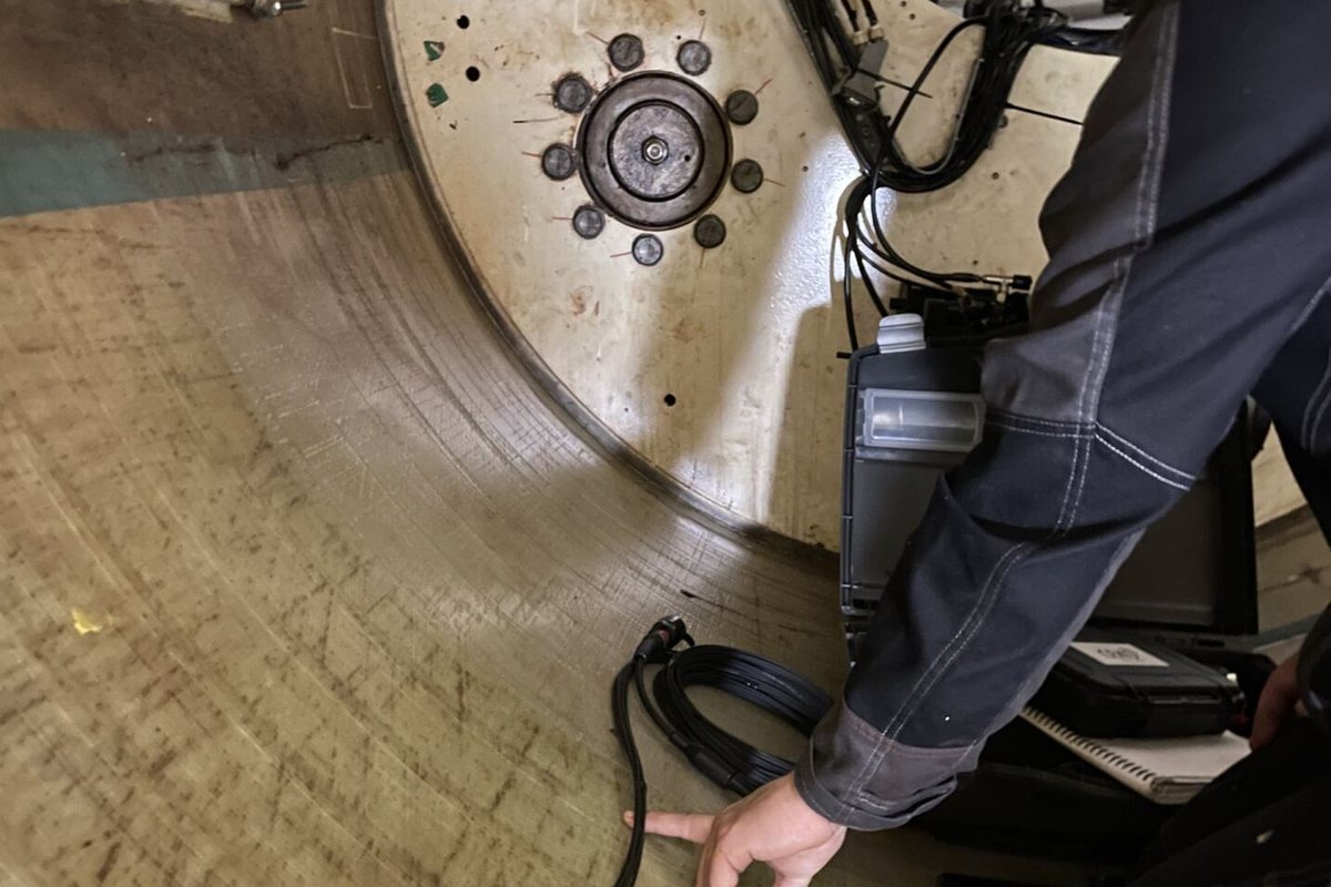 A fibre optic sensor array being installed inside a blade root